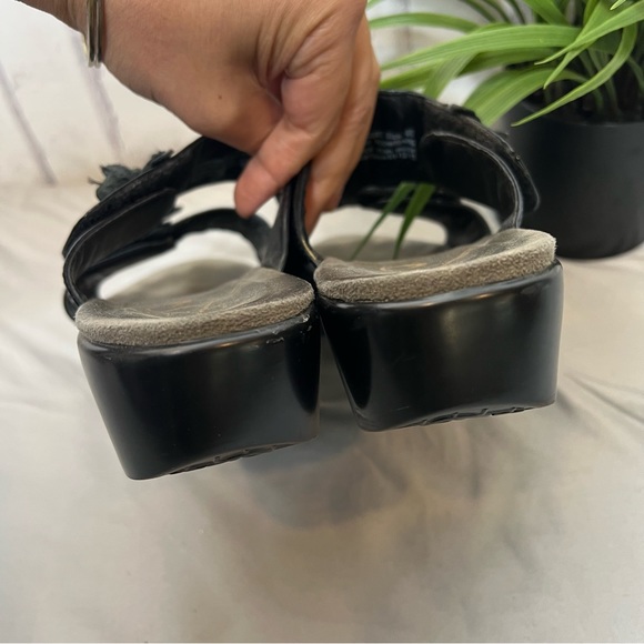 Dansko black patent leather Donna sandals size 40 - Picture 6 of 8